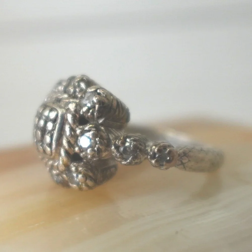 Judith Ripka Sterling Silver 925 CZ Diamond Ring Size 7.75 Cluster Halo Jewelry
